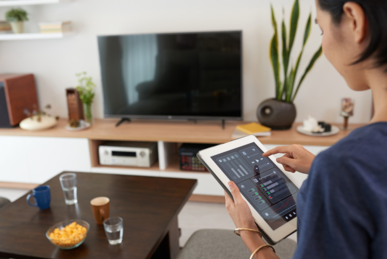 Today’s Smart Home Journey: What’s Holding Consumers Back? Smart home system